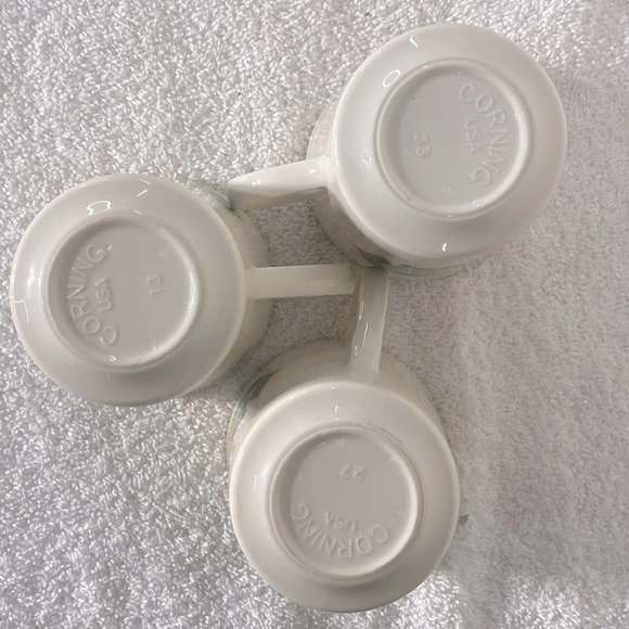 Vintage Corningware Abundance Fruit  Pattern Coffee Cups x3 - Picture 7 of 8